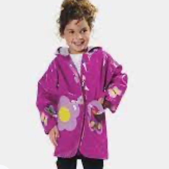 Kidorable Little Girl’s Hooded Purple Butterfly Raincoat Size 4T - Picture 2 of 8